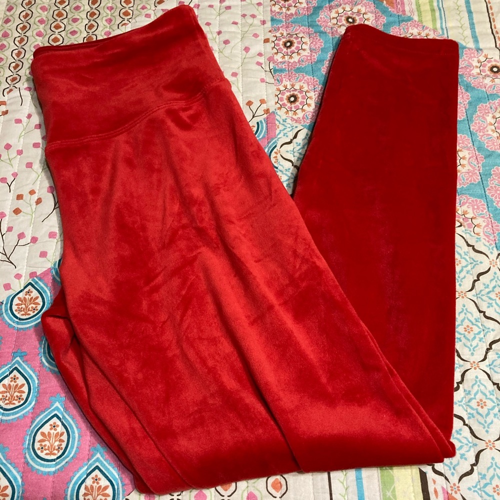 Fuzzy Red Holiday Leggings